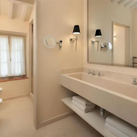 Villa Scenic In With Pool *